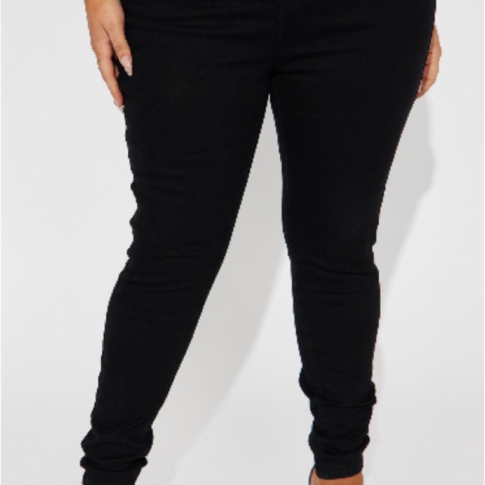 Women's Black Jeans